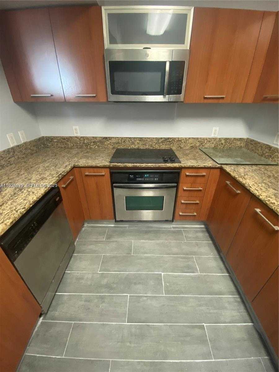 Small Image of 9066 SOUTH WEST 73RD CT #2002, Miami Number 7