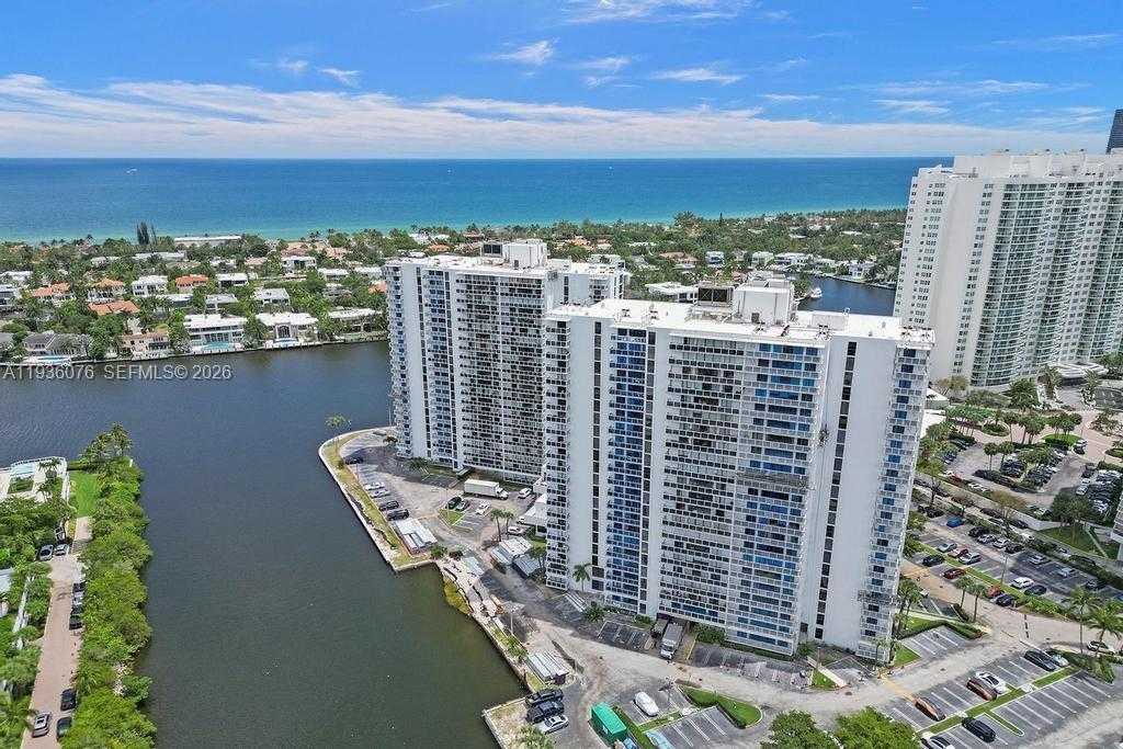 Small Image of 20505 EAST COUNTRY CLUB DR #833, Aventura Number 13