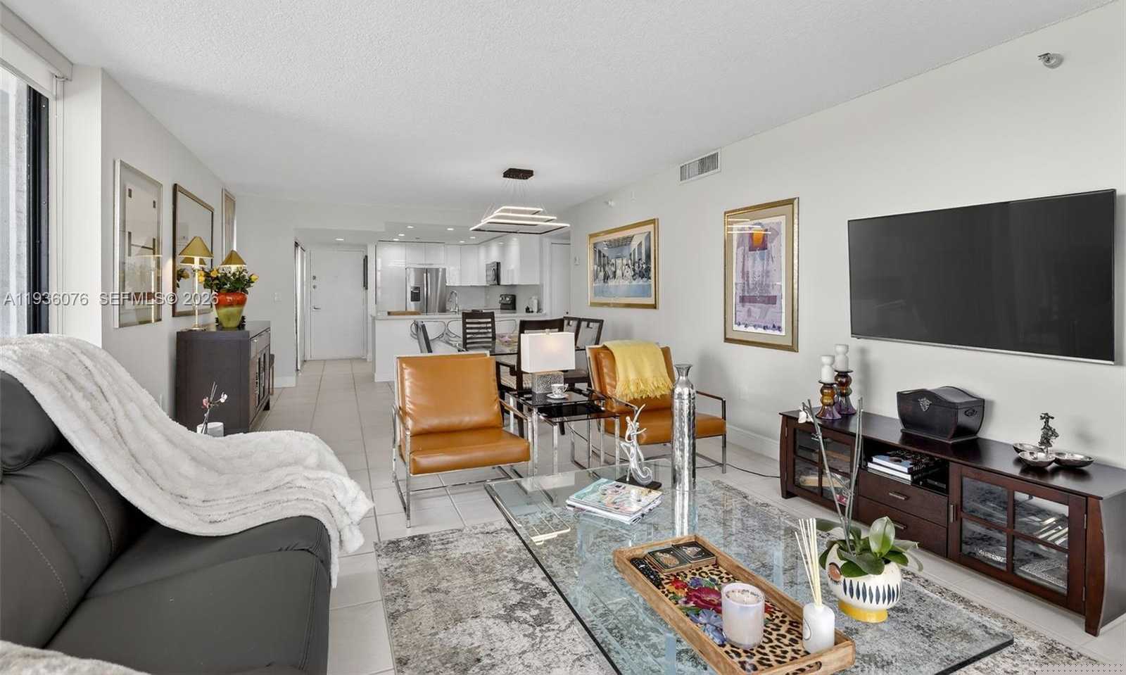 Small Image of 20505 EAST COUNTRY CLUB DR #833, Aventura Number 18