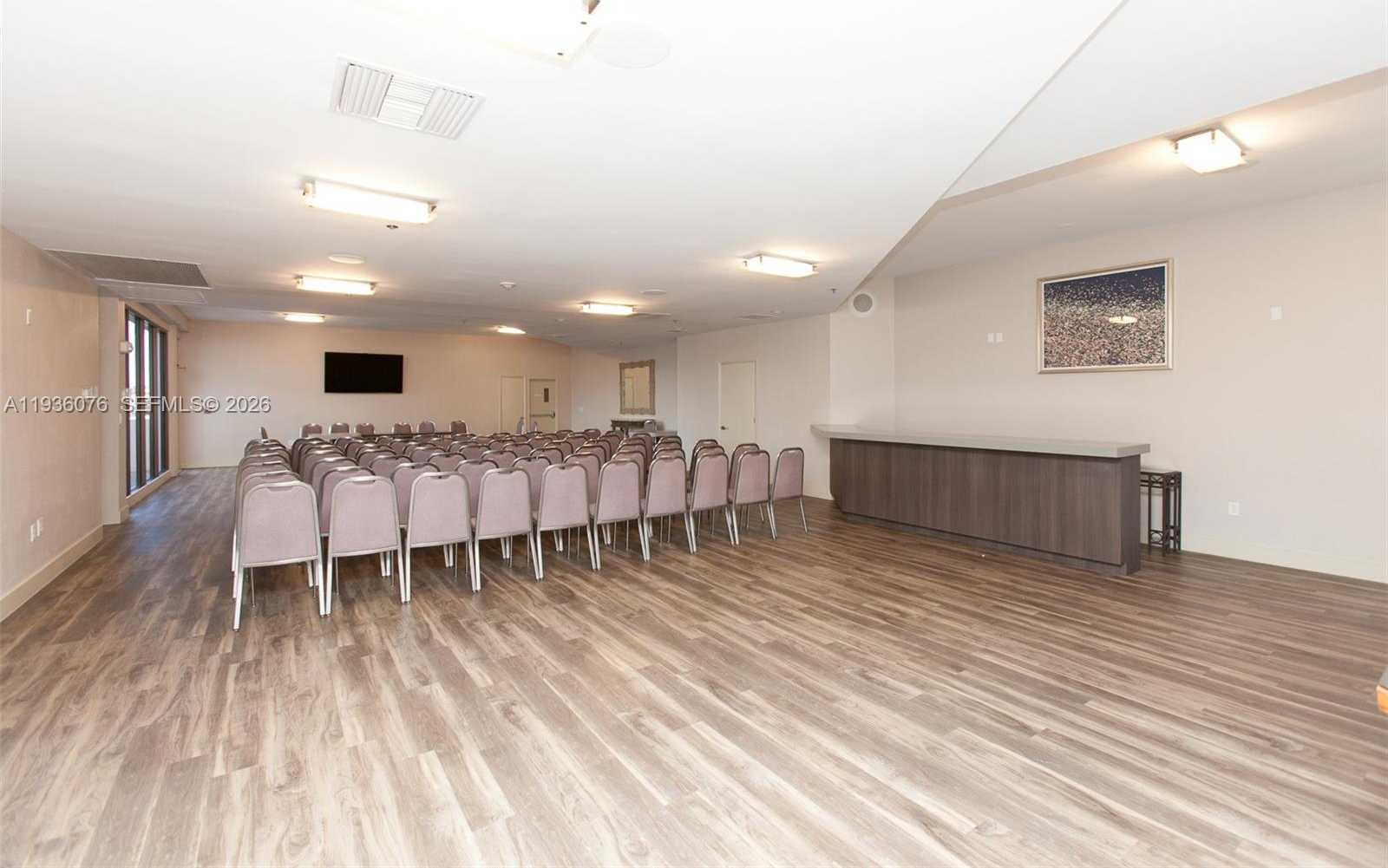 Small Image of 20505 EAST COUNTRY CLUB DR #833, Aventura Number 43