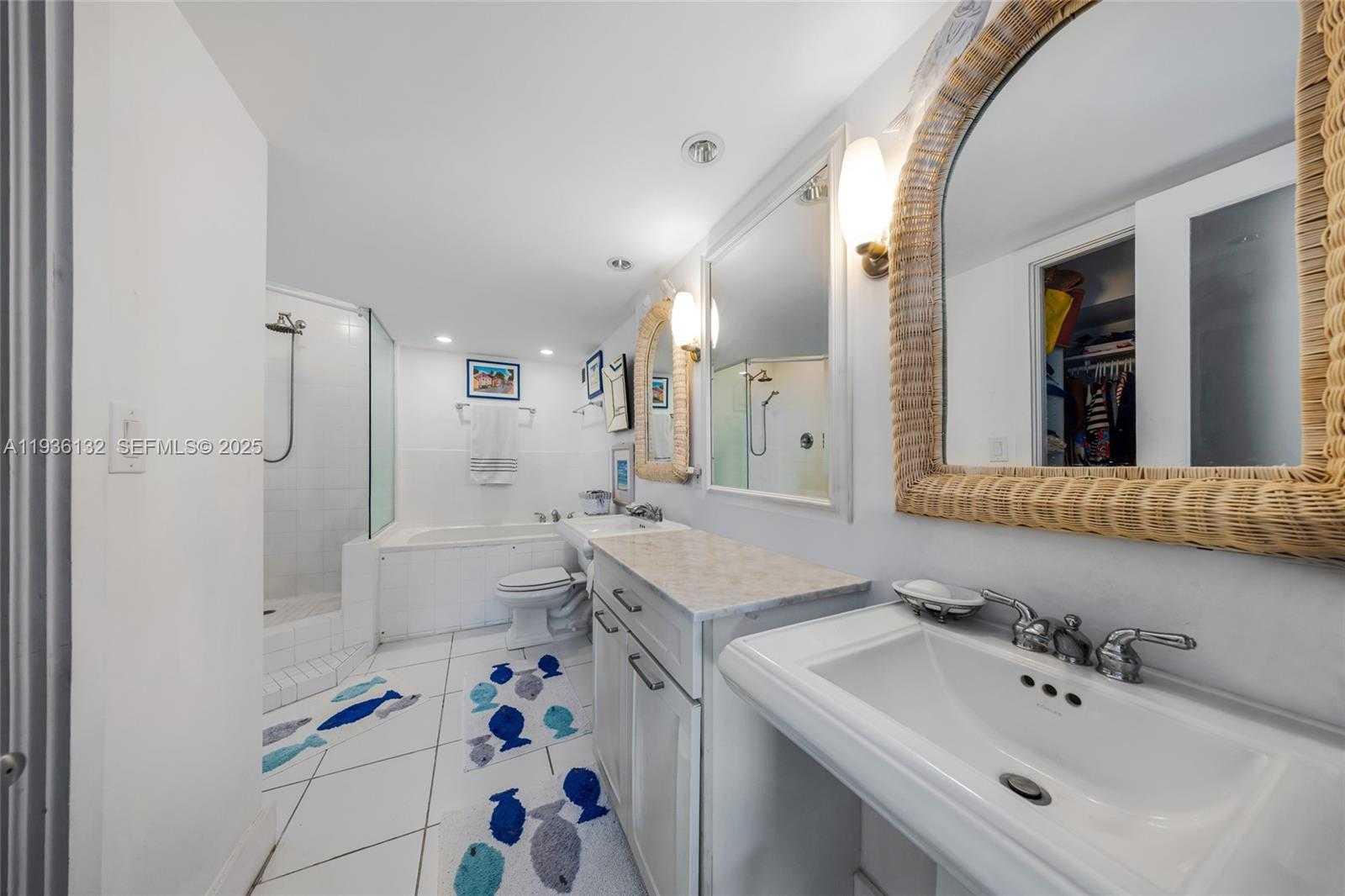 Small Image of 465 OCEAN DR #708, Miami Beach Number 21