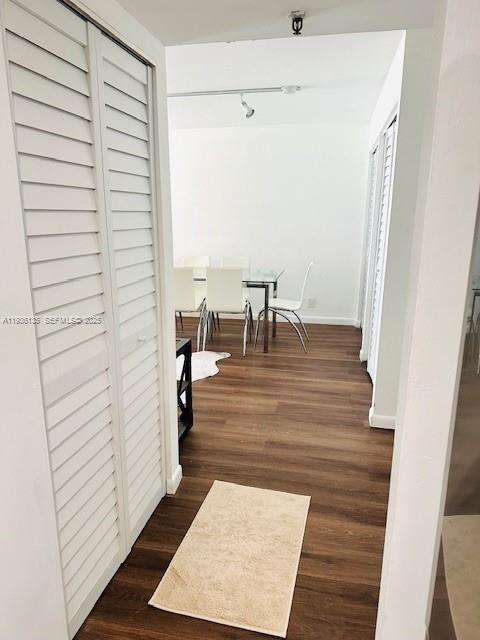 Small Image of 2625 COLLINS AVE #415, Miami Beach Number 11