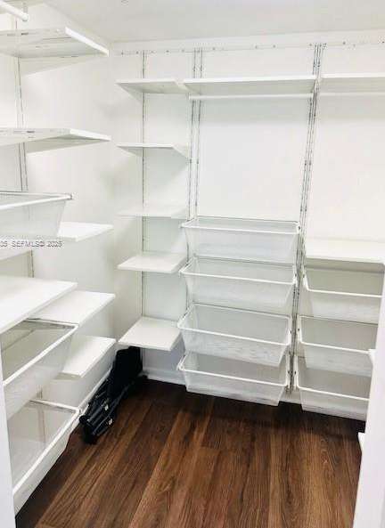 Small Image of 2625 COLLINS AVE #415, Miami Beach Number 13