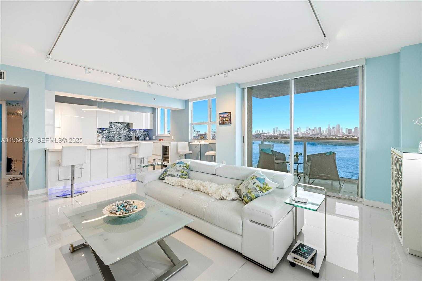 Small Image of 650 WEST AVE #1211, Miami Beach Number 6