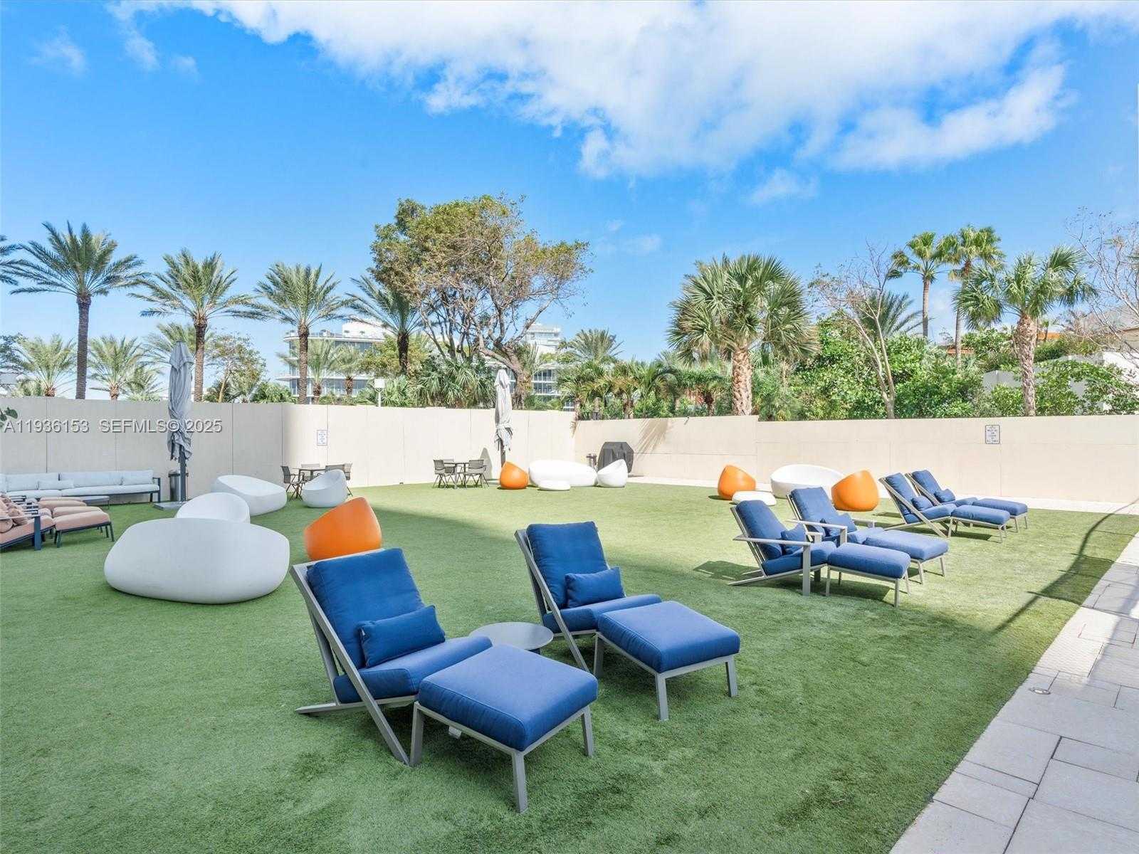 Small Image of 400 SOUTH POINTE DR #2208, Miami Beach Number 32