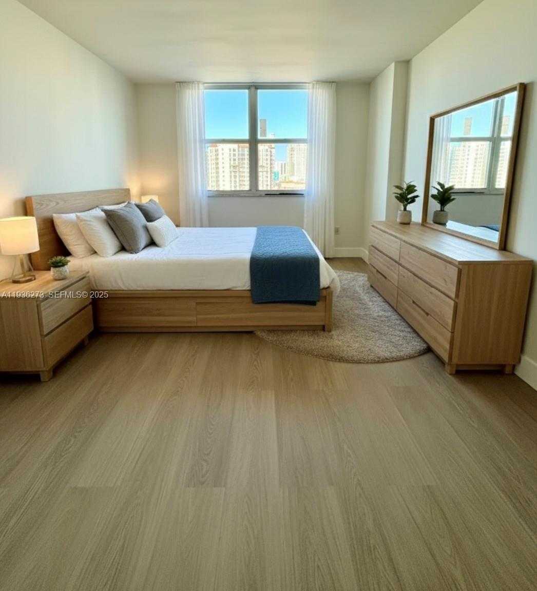 Small Image of 300 BAYVIEW DR #1201, Sunny Isles Beach Number 8