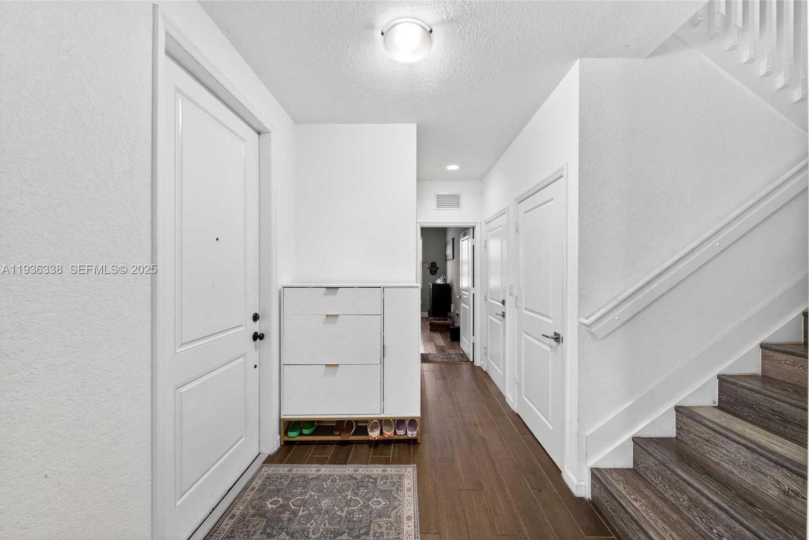 Small Image of 1420 SOUTH EAST 24TH TER, Homestead Number 9