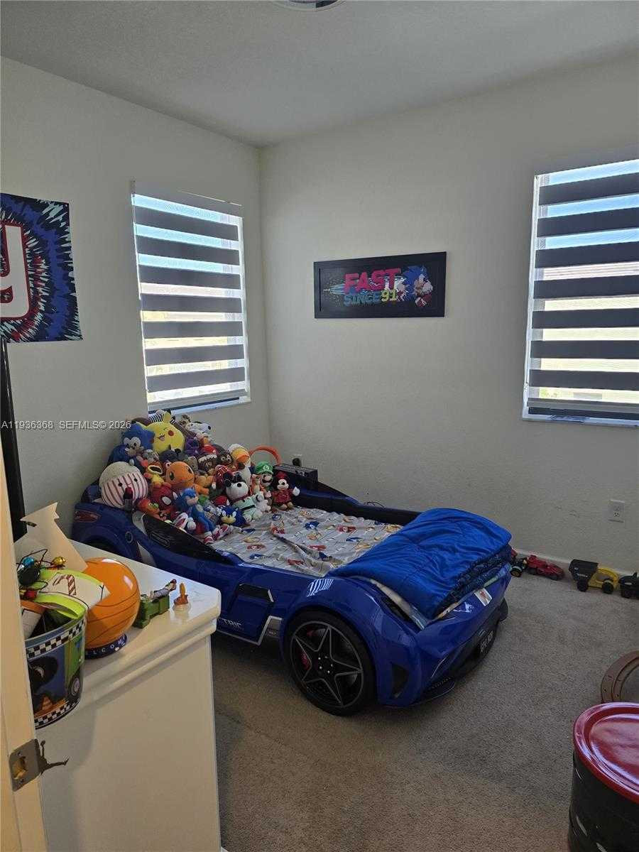 Small Image of 3368 WEST 105TH TER, Hialeah Number 7