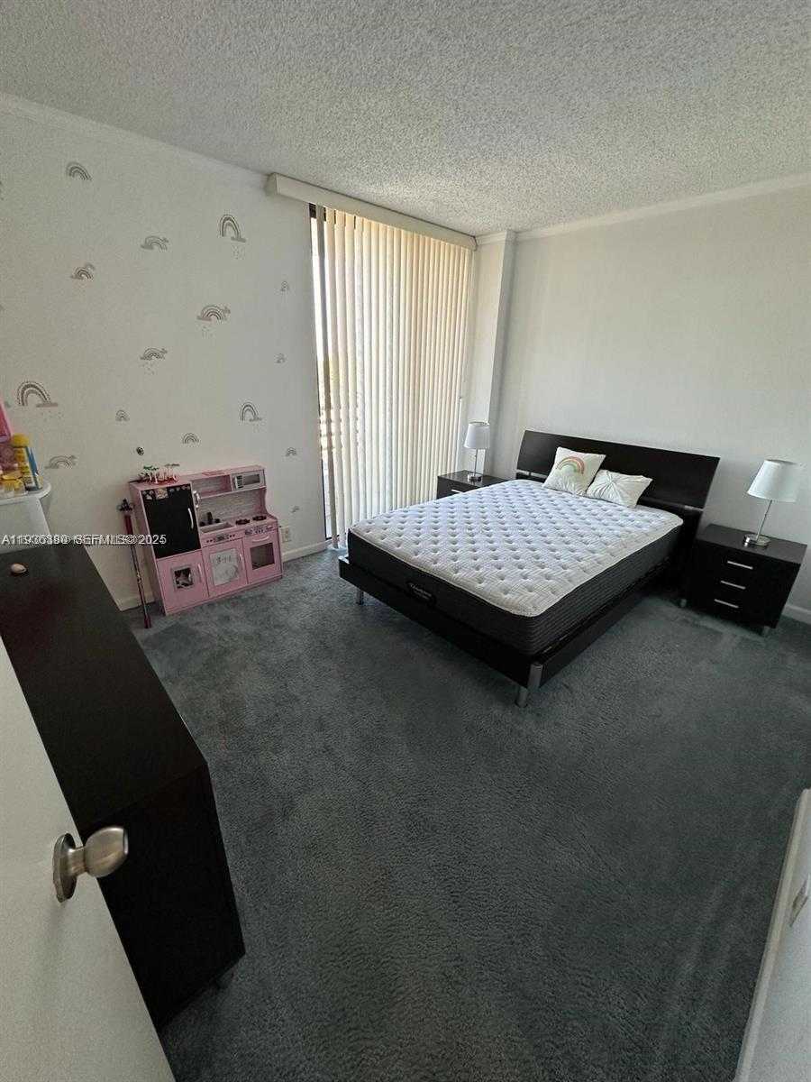 Small Image of 3300 NORTH EAST 191ST ST #518, Aventura Number 7