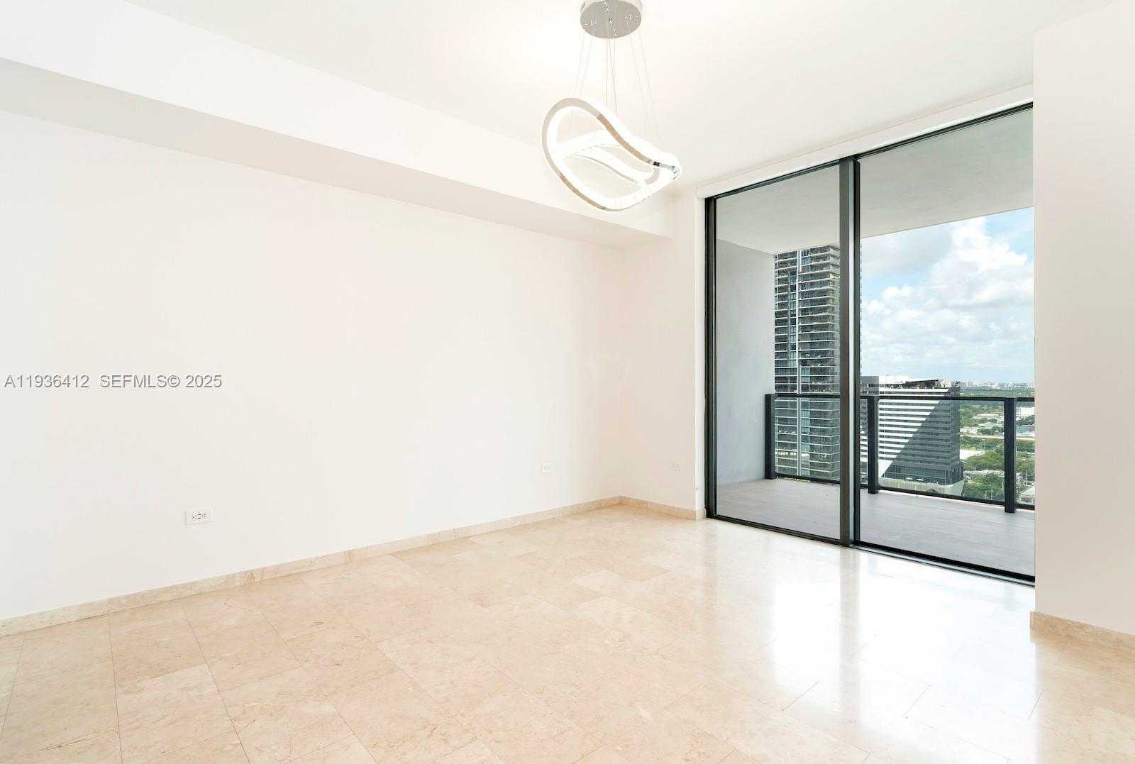 Small Image of 68 SOUTH EAST 6TH ST #2010, Miami Number 17