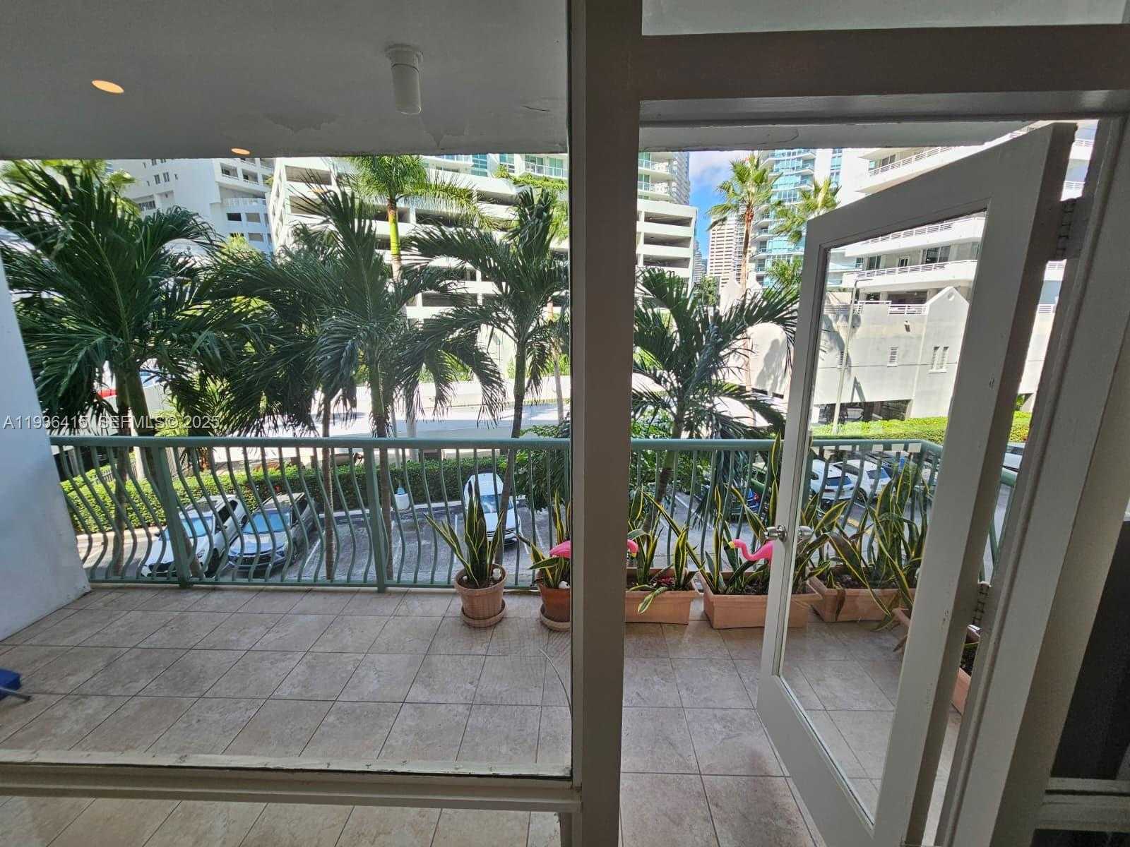 Small Image of 1408 BRICKELL BAY DR #316, Miami Number 6