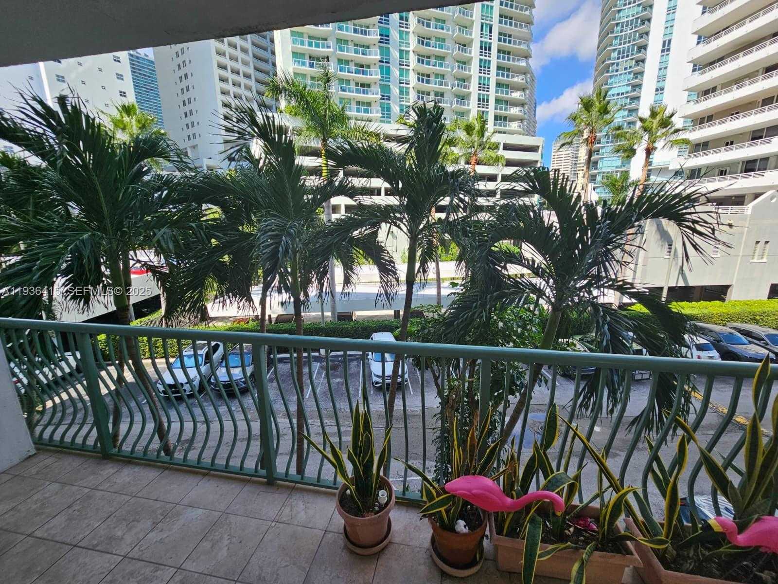 Small Image of 1408 BRICKELL BAY DR #316, Miami Number 7