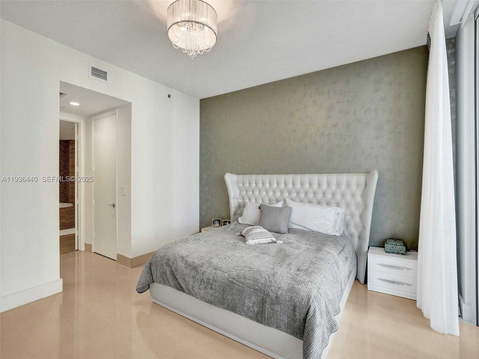 Small Image of 16001 COLLINS AVE #702, Sunny Isles Beach Number 26