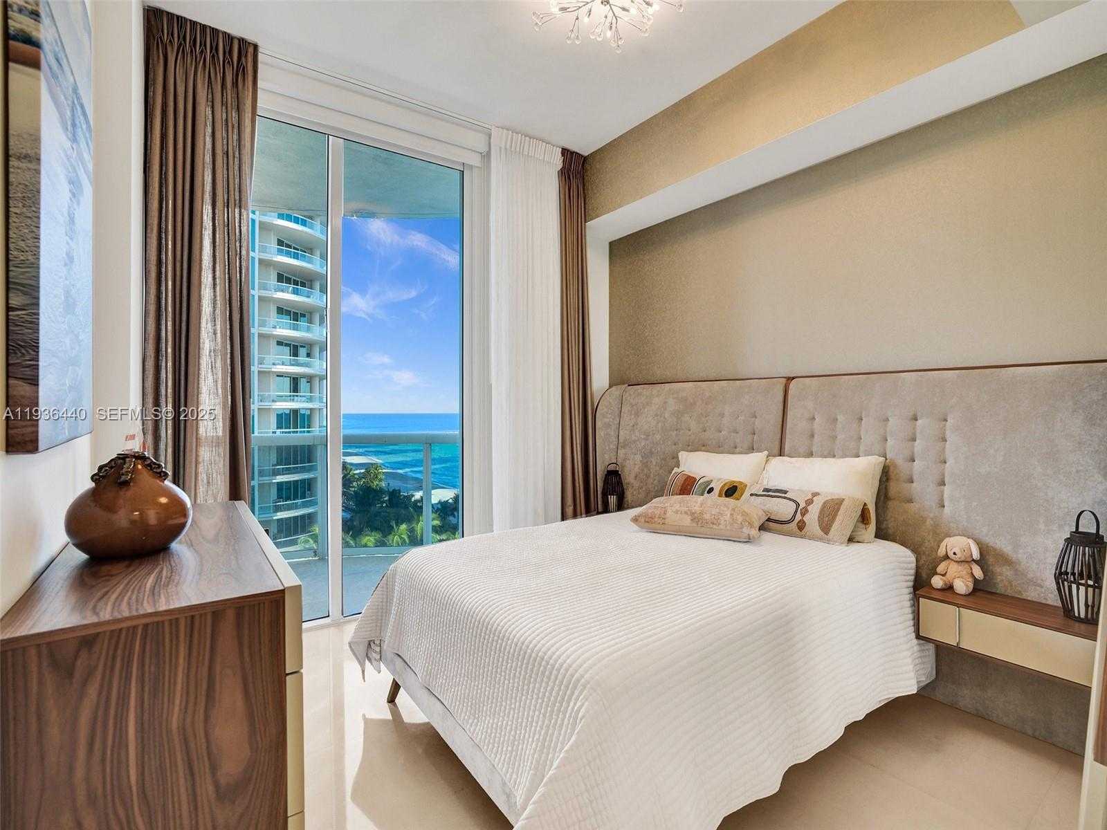 Small Image of 16001 COLLINS AVE #702, Sunny Isles Beach Number 31
