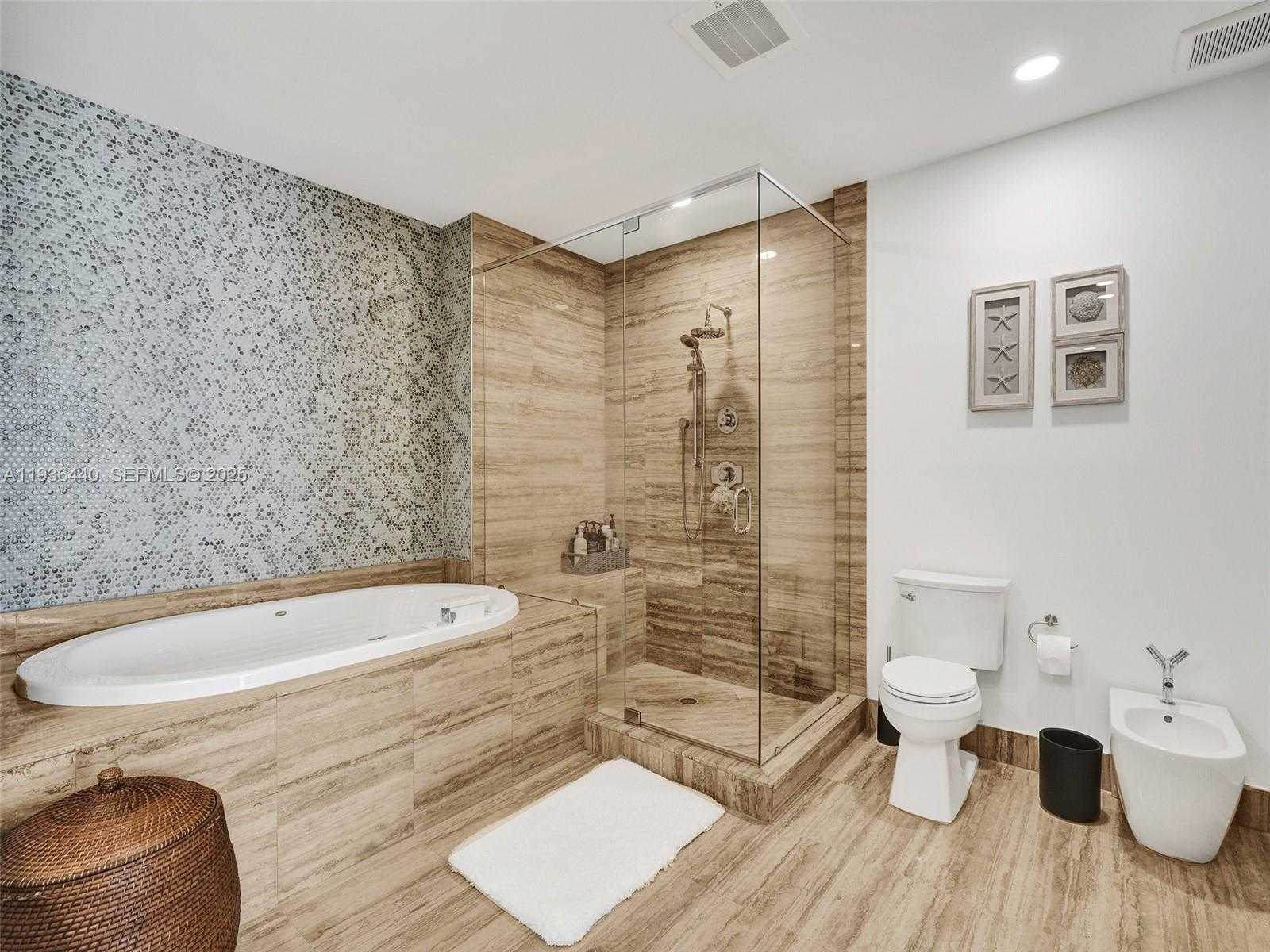 Small Image of 16001 COLLINS AVE #702, Sunny Isles Beach Number 36