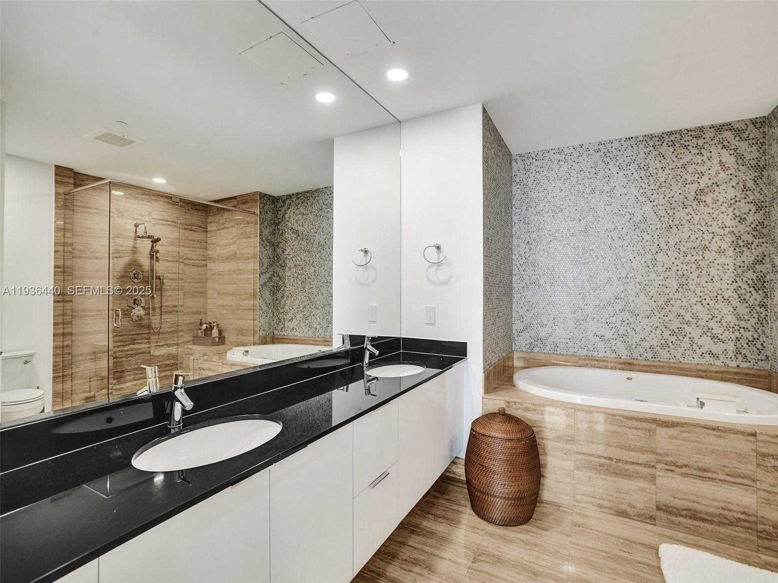 Small Image of 16001 COLLINS AVE #702, Sunny Isles Beach Number 38