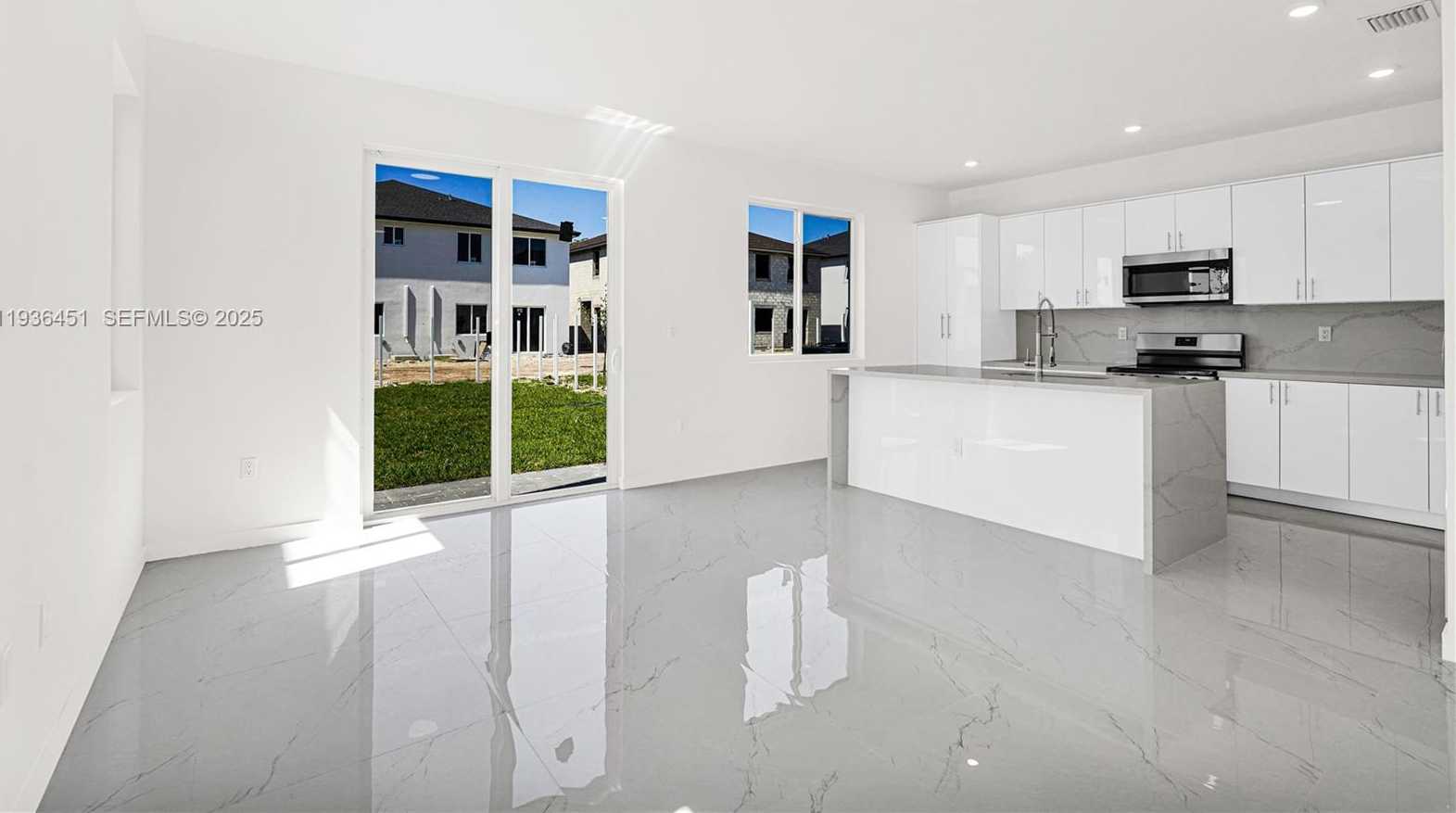 Small Image of 22485 SOUTH WEST 125TH AVE #16A, Miami Number 1