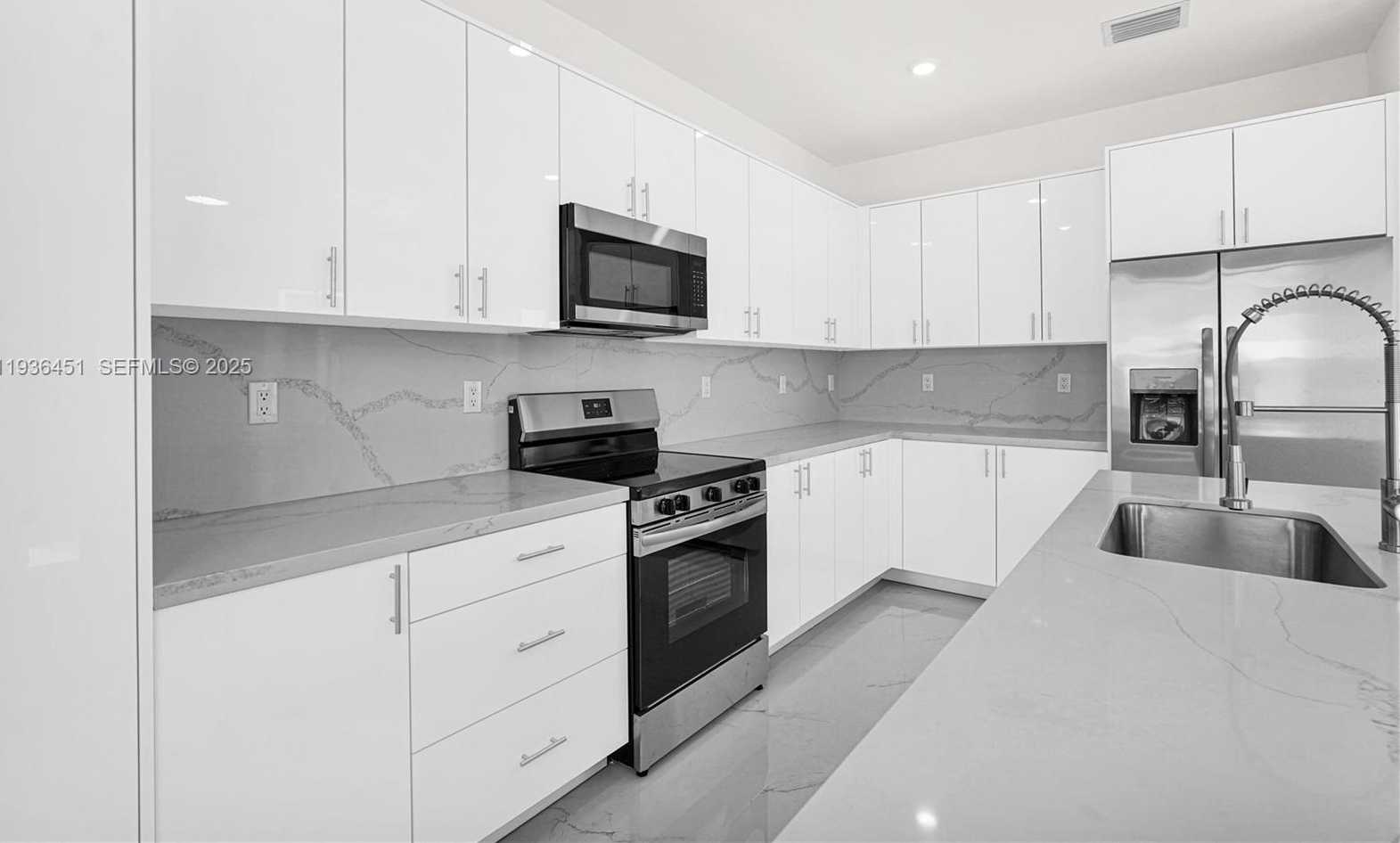 Small Image of 22485 SOUTH WEST 125TH AVE #16A, Miami Number 4