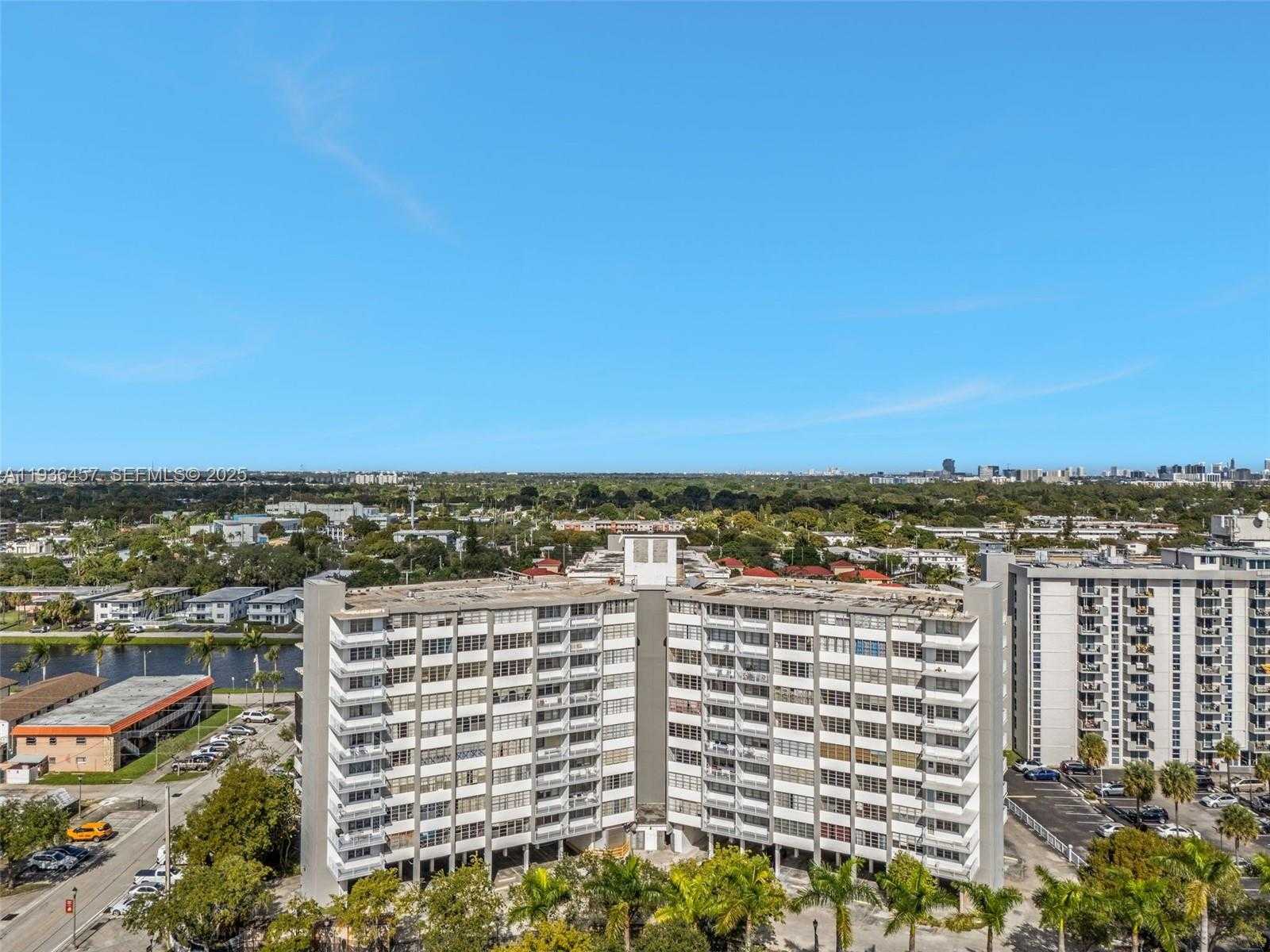 Small Image of 2025 NORTH EAST 164TH ST #809, North Miami Beach Number 26