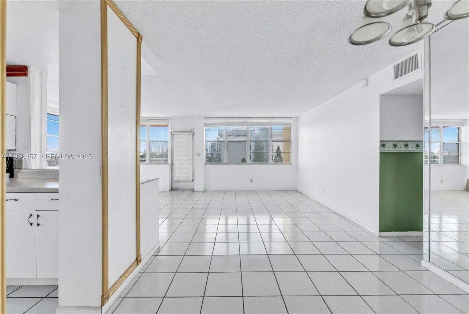 Small Image of 2025 NORTH EAST 164TH ST #809, North Miami Beach Number 6