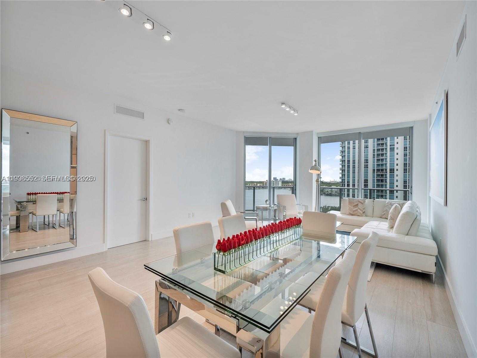 Small Image of 17301 BISCAYNE BLVD #1105, North Miami Beach Number 12
