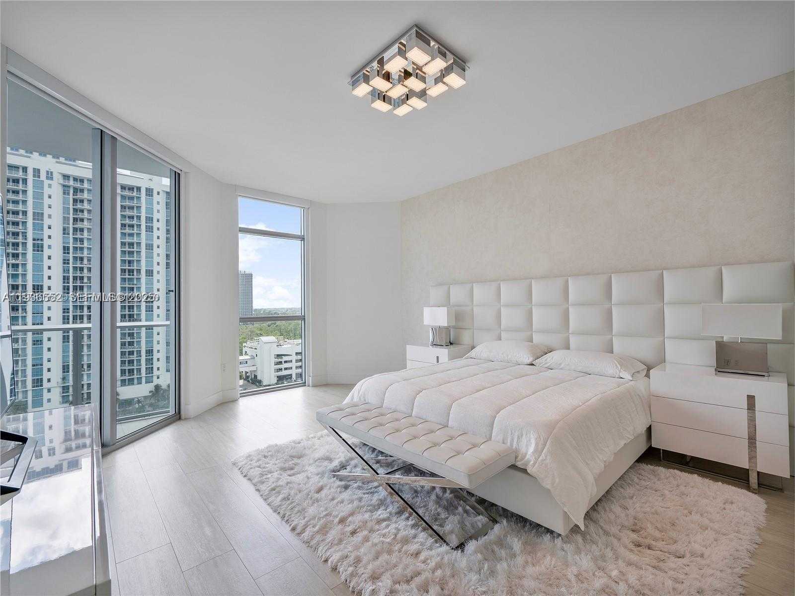 Small Image of 17301 BISCAYNE BLVD #1105, North Miami Beach Number 16