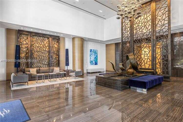 Small Image of 17301 BISCAYNE BLVD #1105, North Miami Beach Number 32