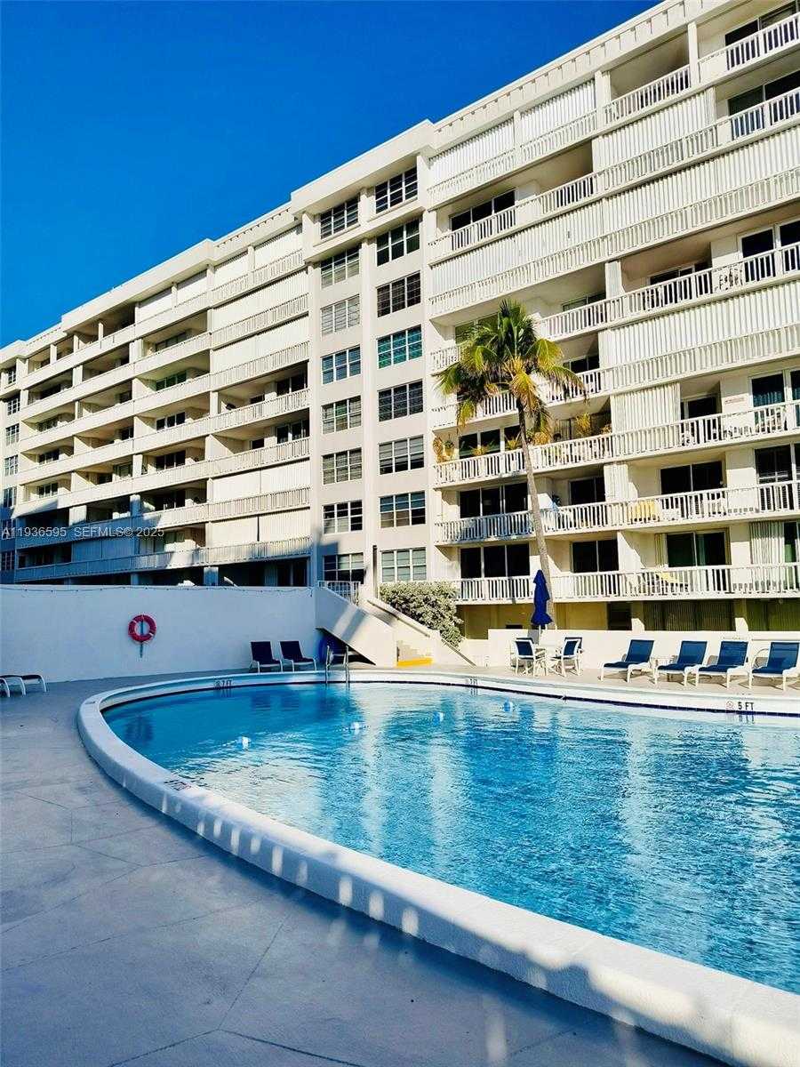 Small Image of 3570 SOUTH OCEAN BLVD #506, South Palm Beach Number 22