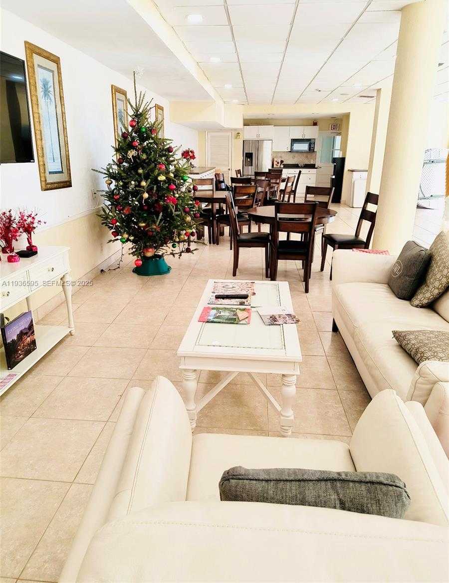 Small Image of 3570 SOUTH OCEAN BLVD #506, South Palm Beach Number 36