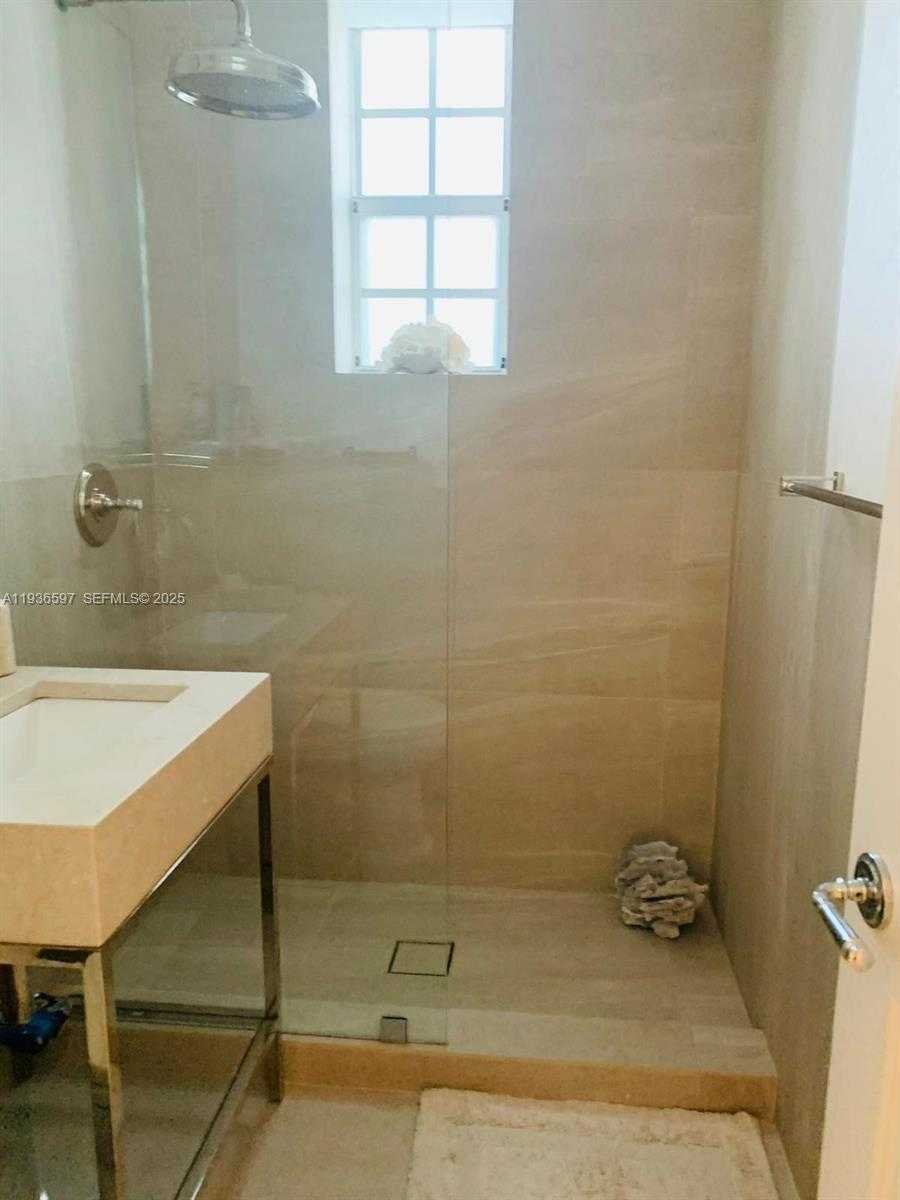 Small Image of 1520 EUCLID AVE #1, Miami Beach Number 17