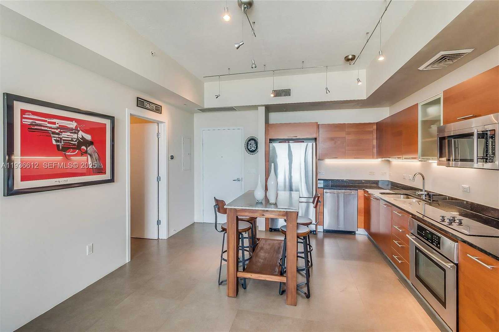 Small Image of 3470 EAST COAST AVE #H1903, Miami Number 8