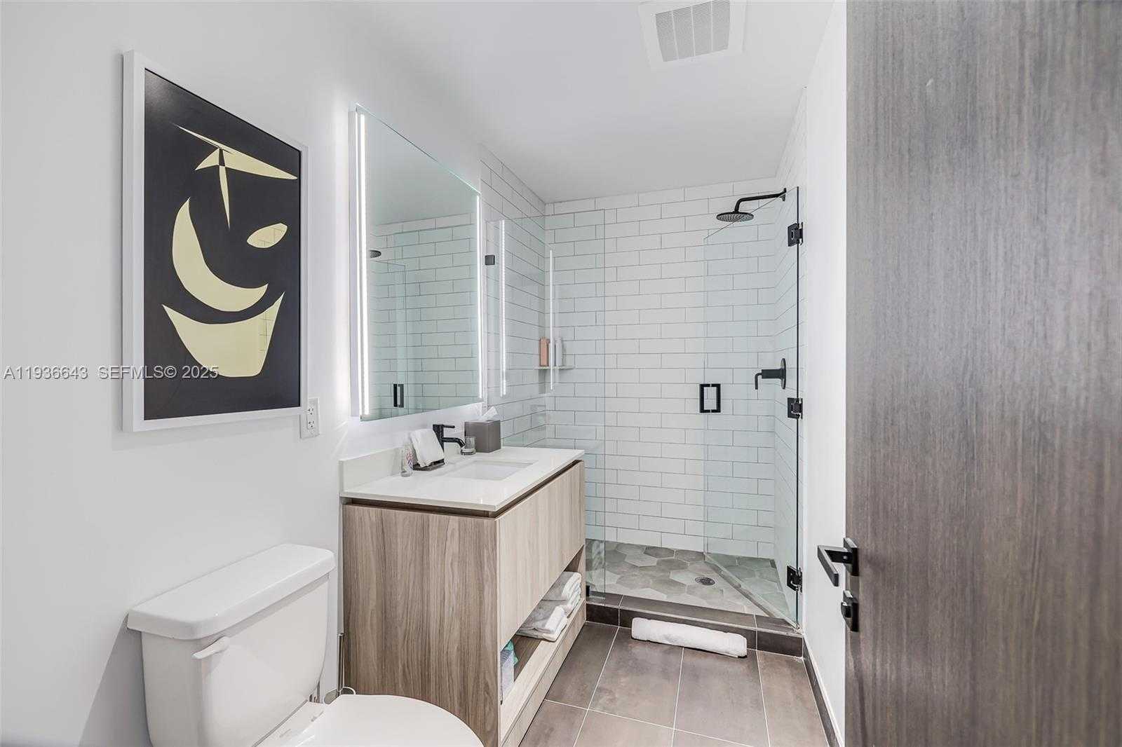 Small Image of 398 NORTH EAST 5TH ST #3718-3719, Miami Number 15