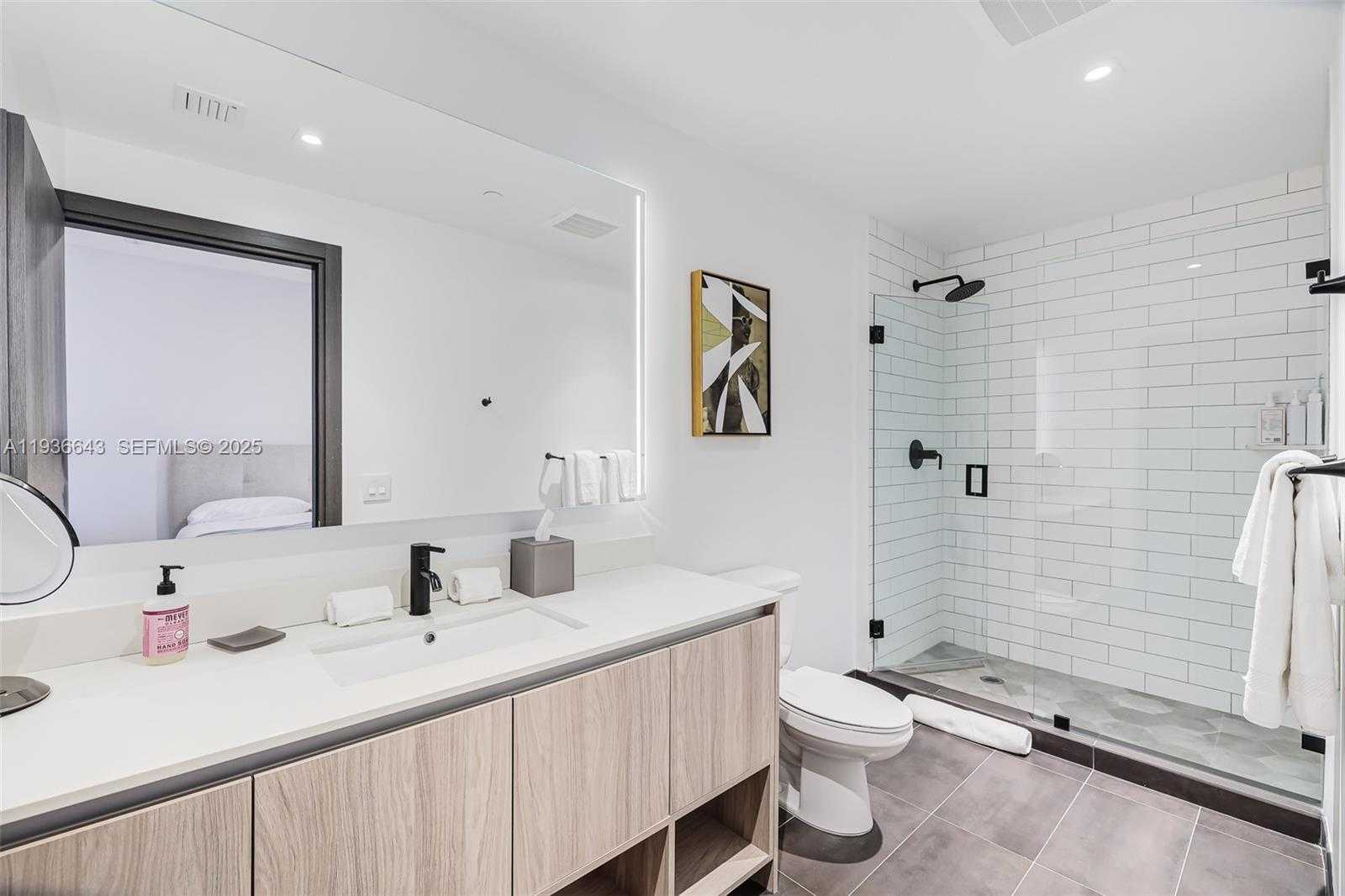 Small Image of 398 NORTH EAST 5TH ST #3718-3719, Miami Number 18