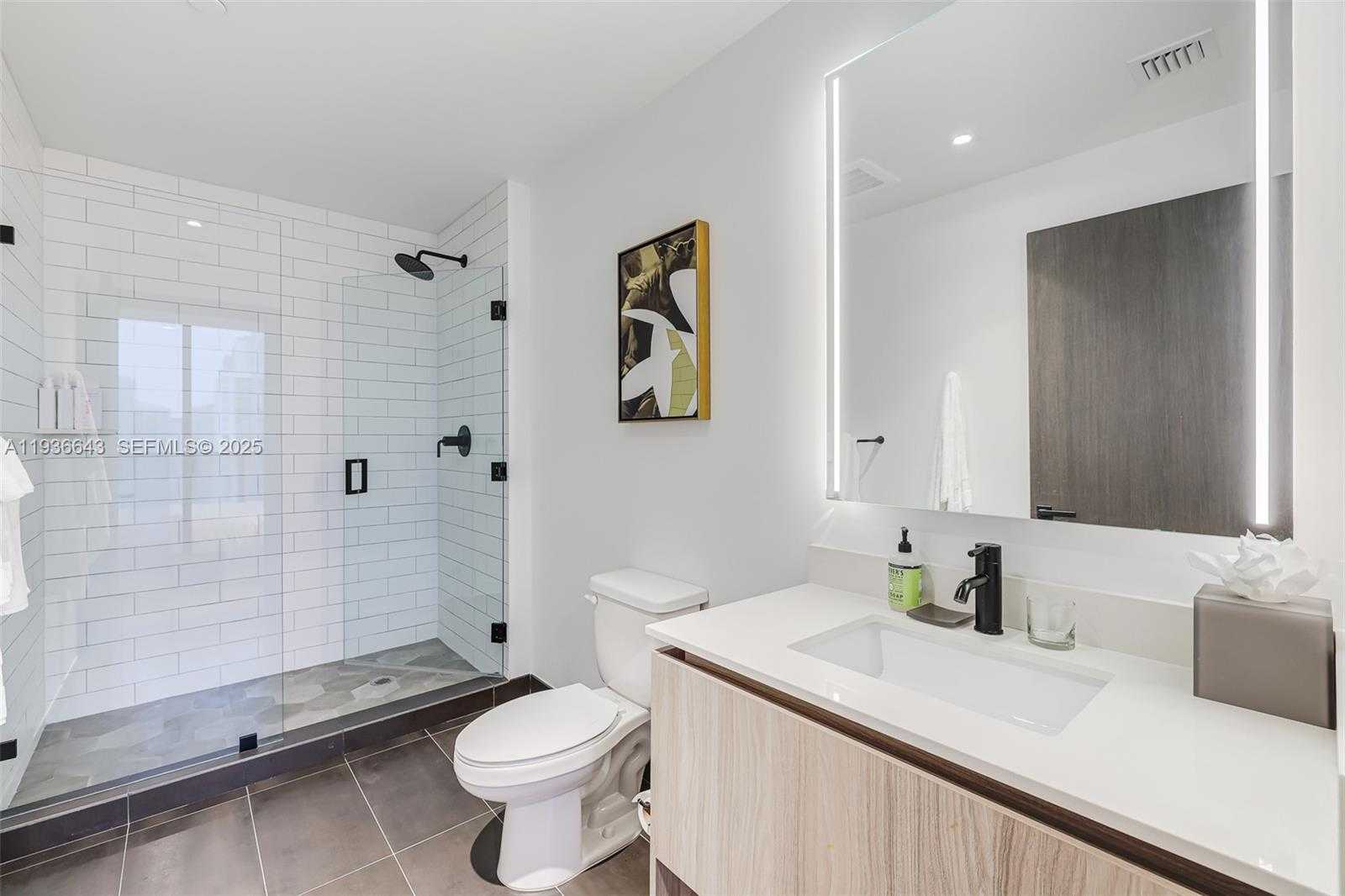 Small Image of 398 NORTH EAST 5TH ST #3718-3719, Miami Number 27