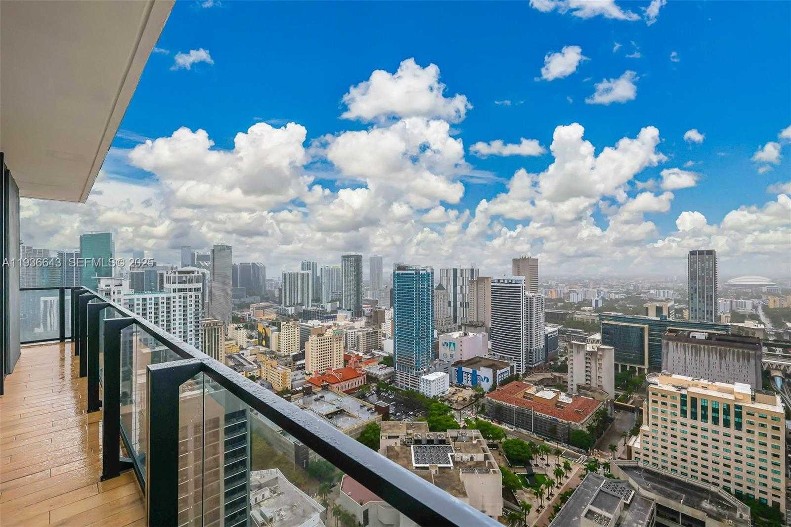 Small Image of 398 NORTH EAST 5TH ST #3718-3719, Miami Number 30