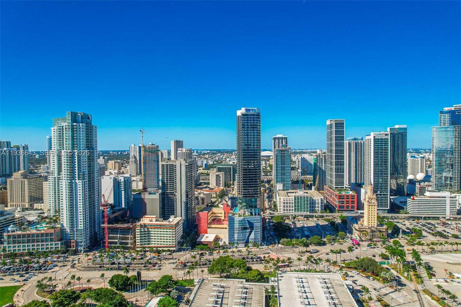 Small Image of 398 NORTH EAST 5TH ST #3718-3719, Miami Number 38