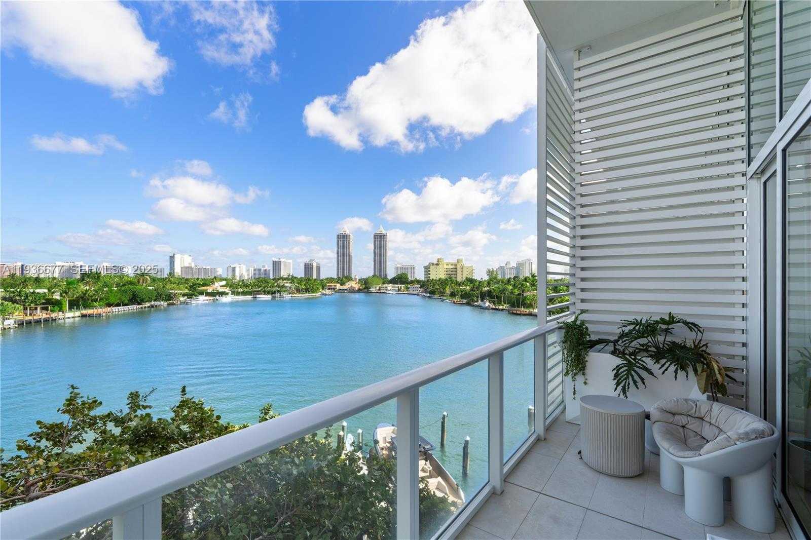 Small Image of 4701 NORTH MERIDIAN AVE #304, Miami Beach Number 29