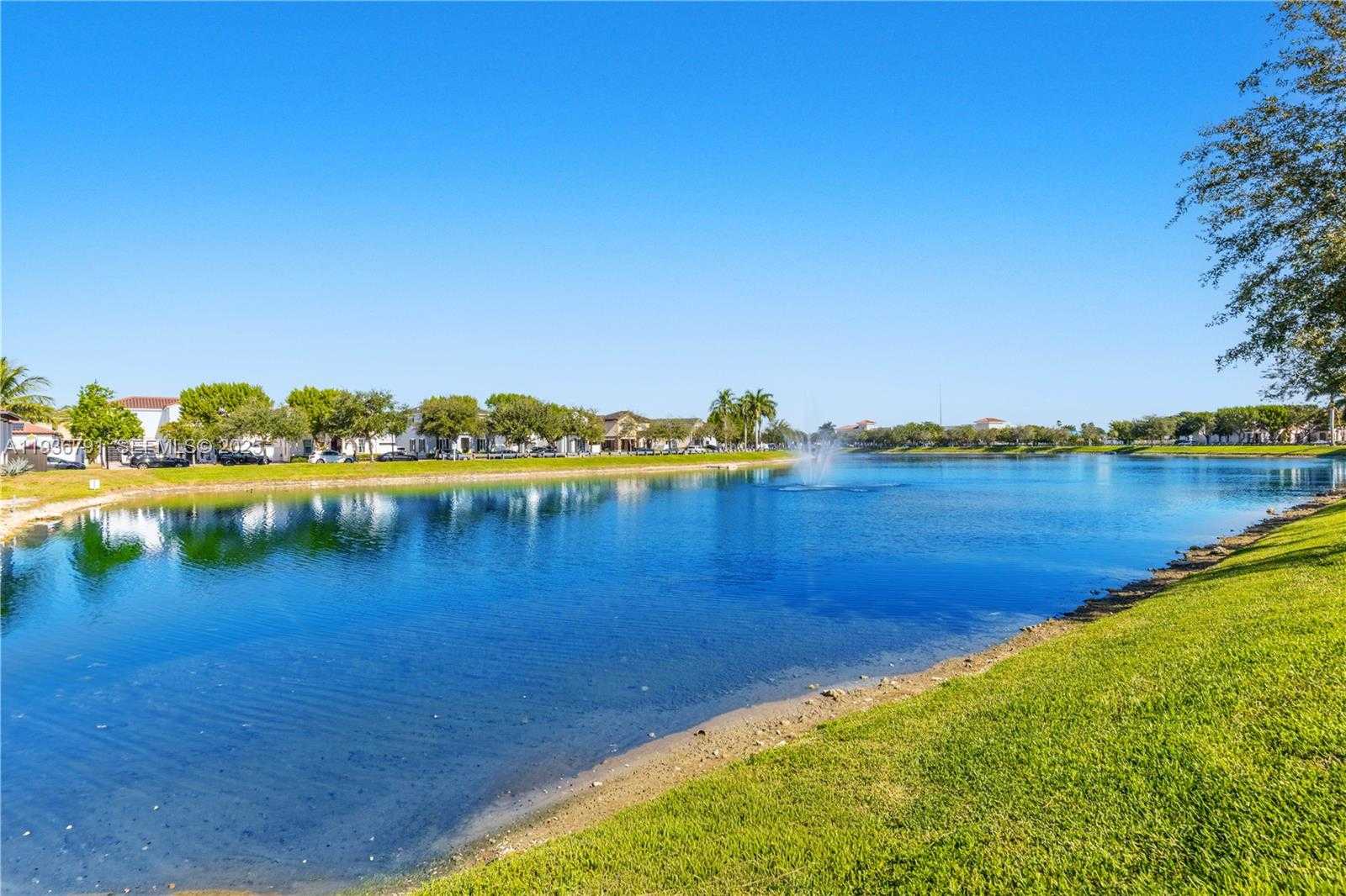 Small Image of 16789 SOUTH WEST 96TH ST, Miami Number 38