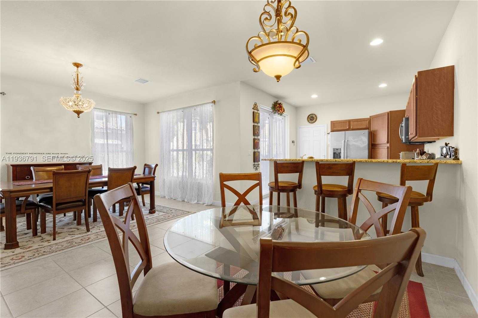 Small Image of 16789 SOUTH WEST 96TH ST, Miami Number 7