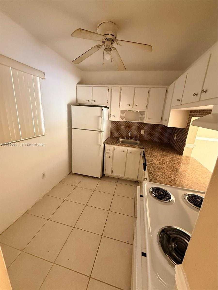 Small Image of 9972 SOUTH WEST 88TH ST #1125, Miami Number 15