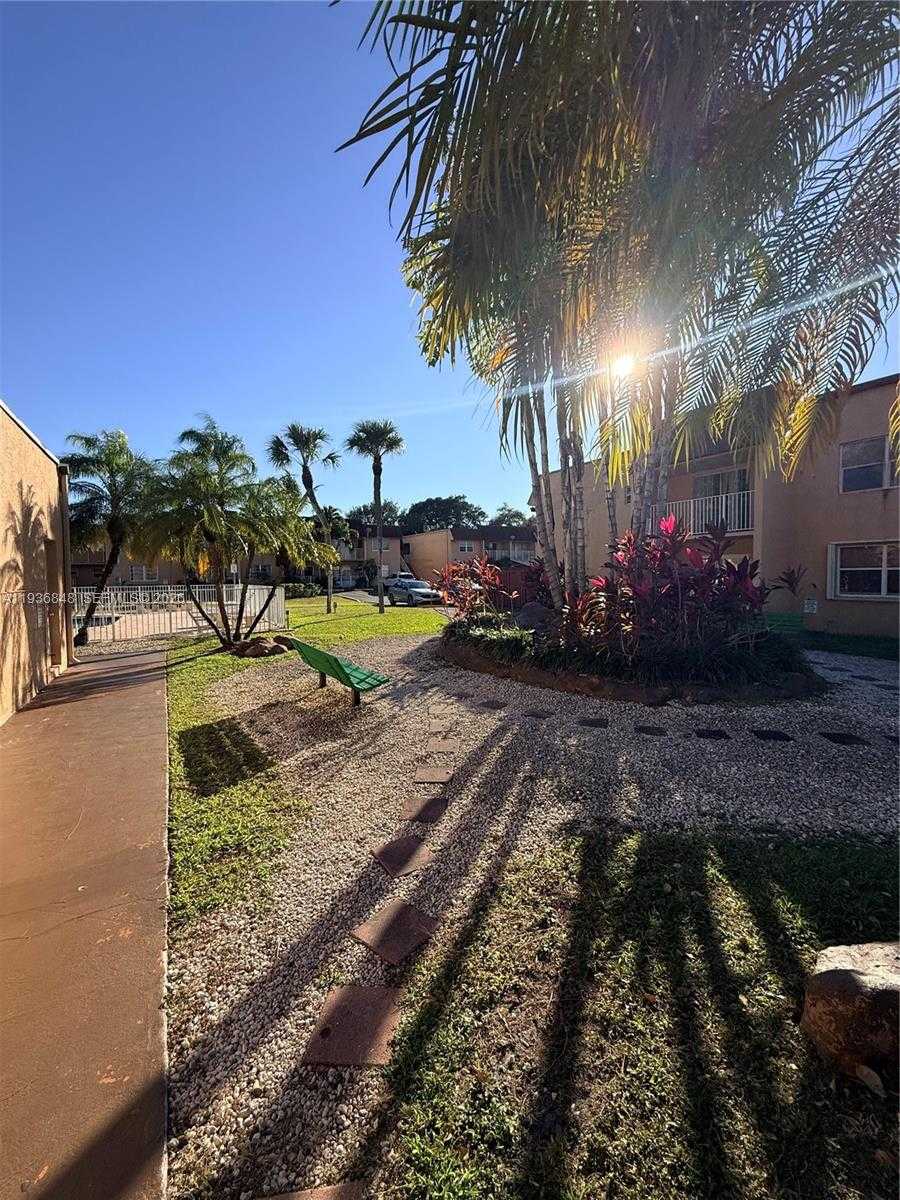 Small Image of 9972 SOUTH WEST 88TH ST #1125, Miami Number 18