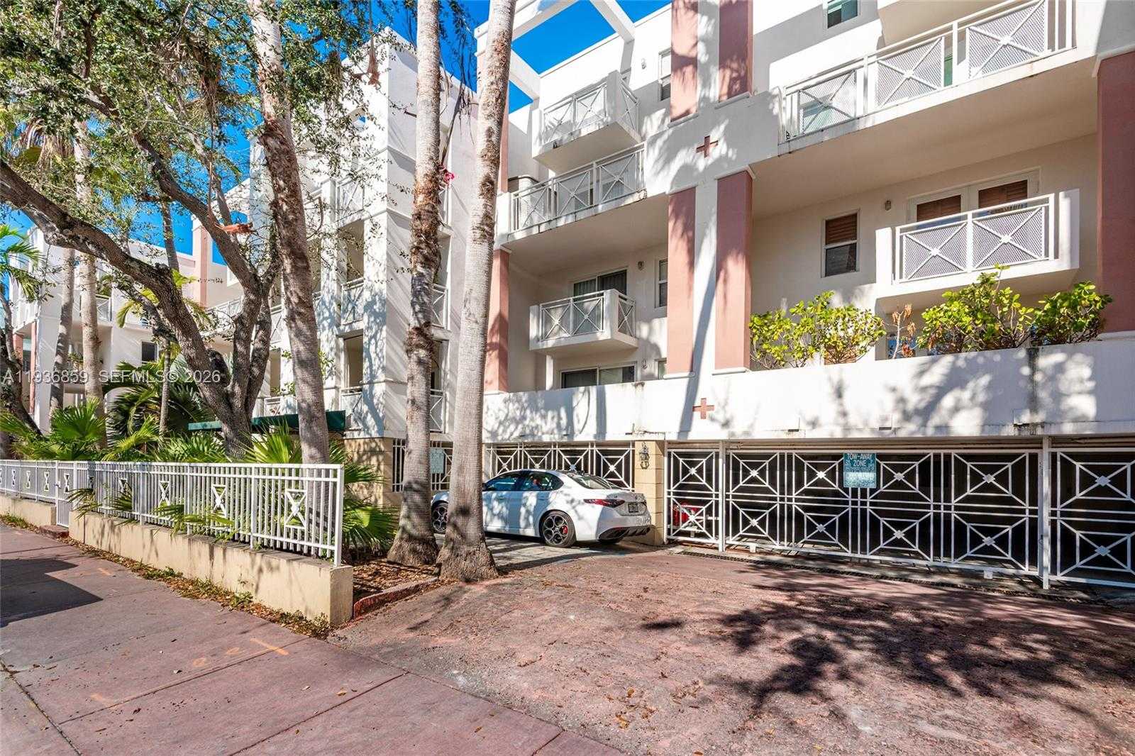 Small Image of 1005 8TH ST #204, Miami Beach Number 28