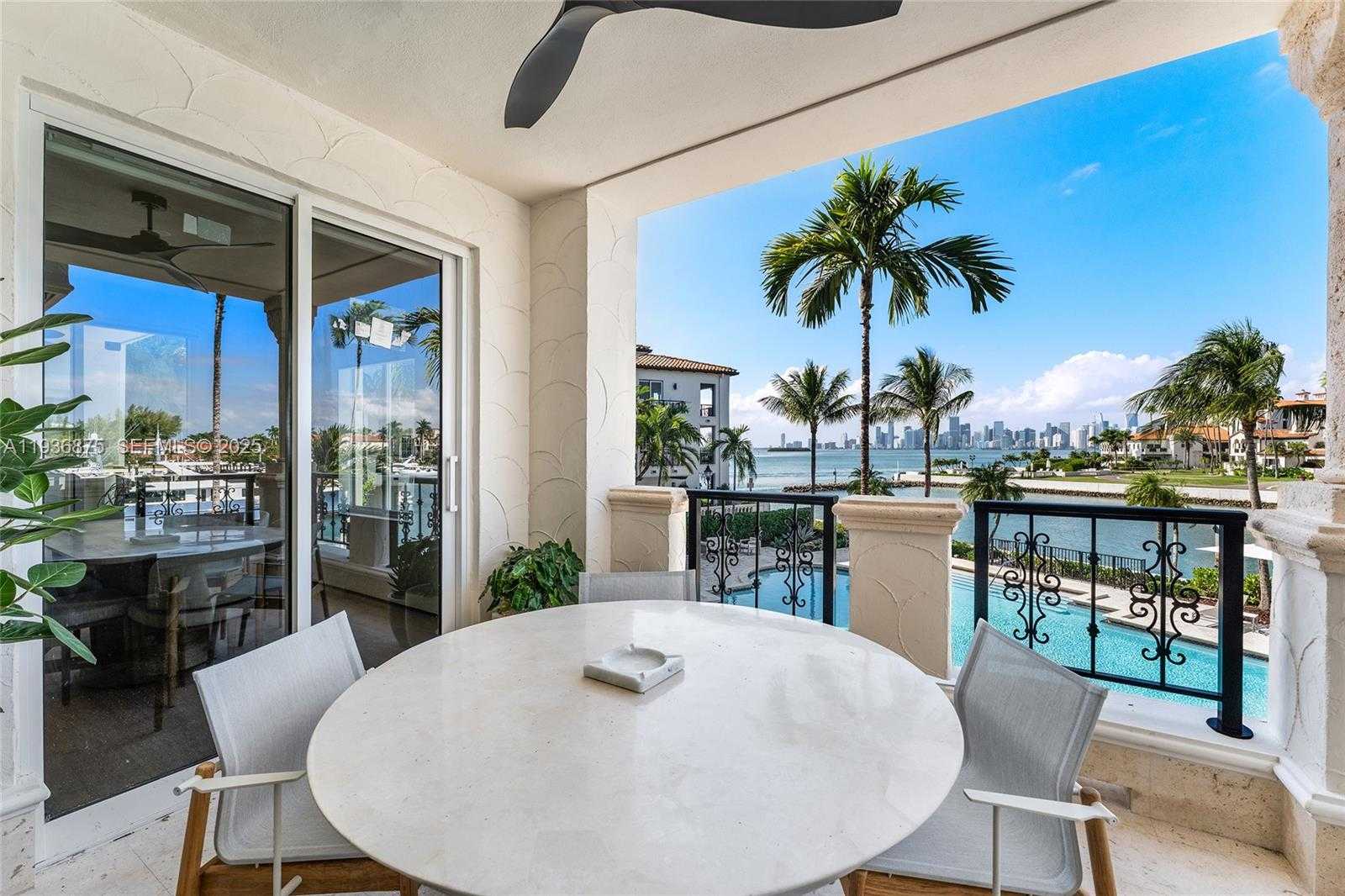 Small Image of 2521 FISHER ISLAND DR #6201, Miami Beach Number 8