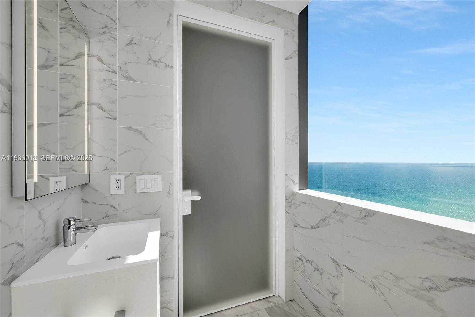 Small Image of 2000 SOUTH OCEAN DR #30B, Hallandale Beach Number 27