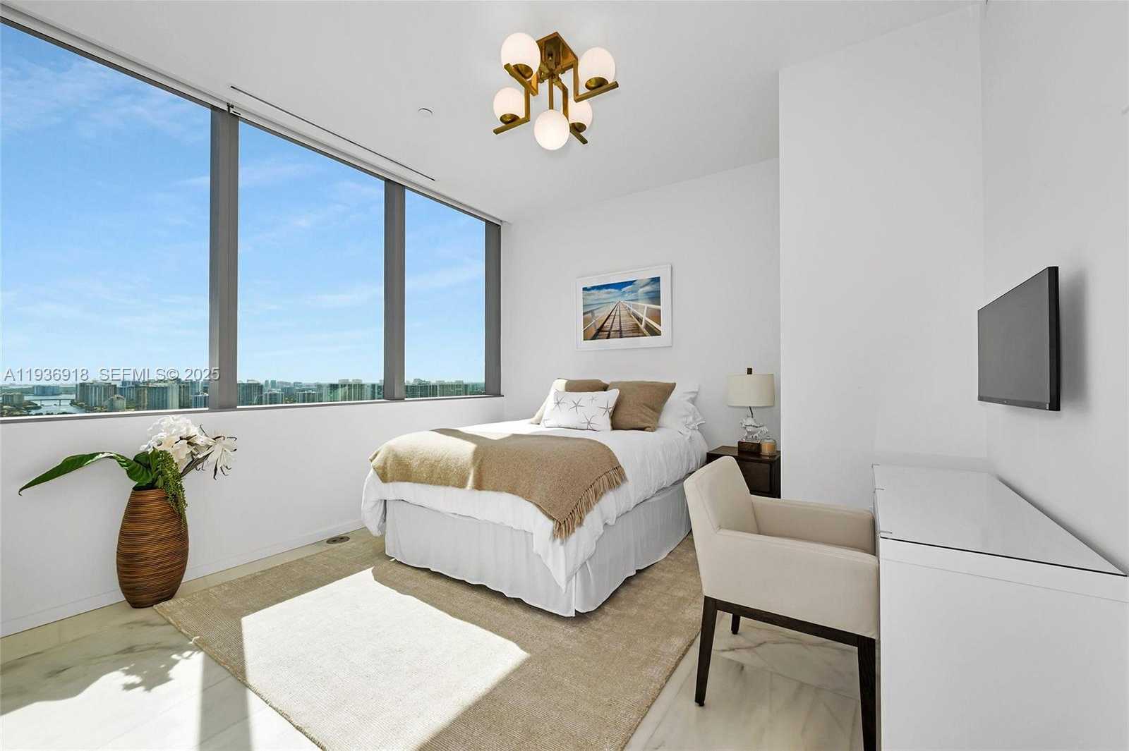 Small Image of 2000 SOUTH OCEAN DR #30B, Hallandale Beach Number 28