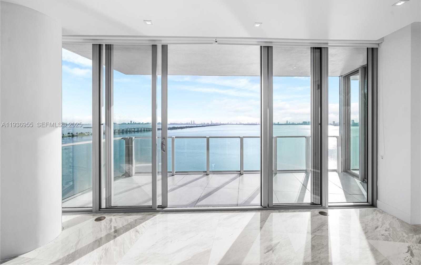 Small Image of 2900 NORTH EAST 7TH AVE #1402, Miami Number 10