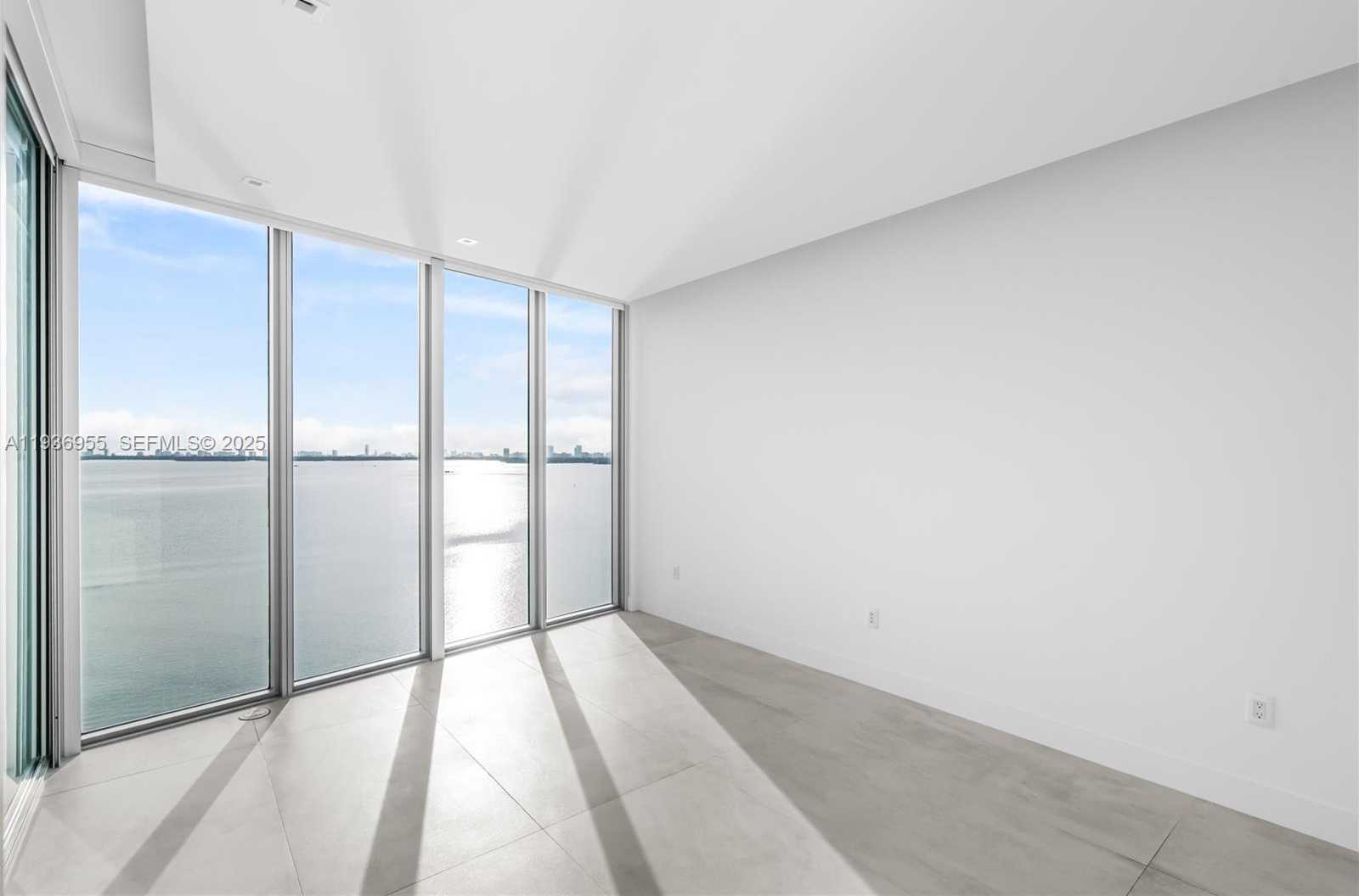 Small Image of 2900 NORTH EAST 7TH AVE #1402, Miami Number 19