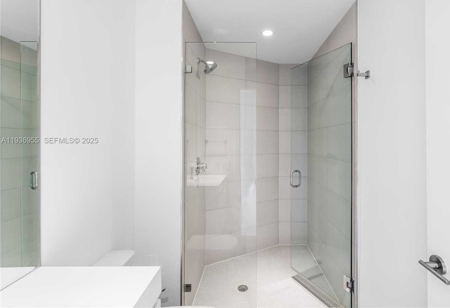 Small Image of 2900 NORTH EAST 7TH AVE #1402, Miami Number 33