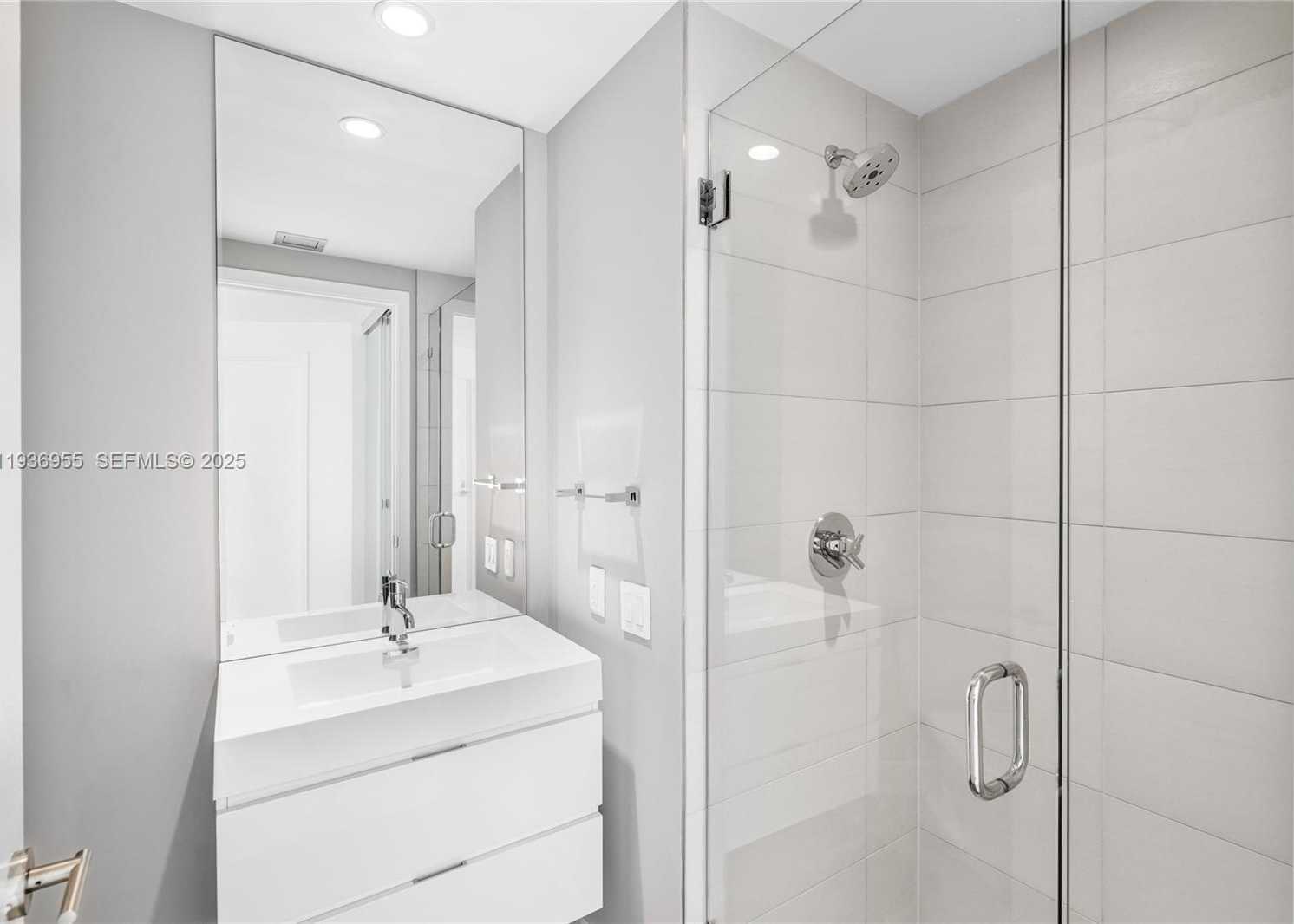 Small Image of 2900 NORTH EAST 7TH AVE #1402, Miami Number 51