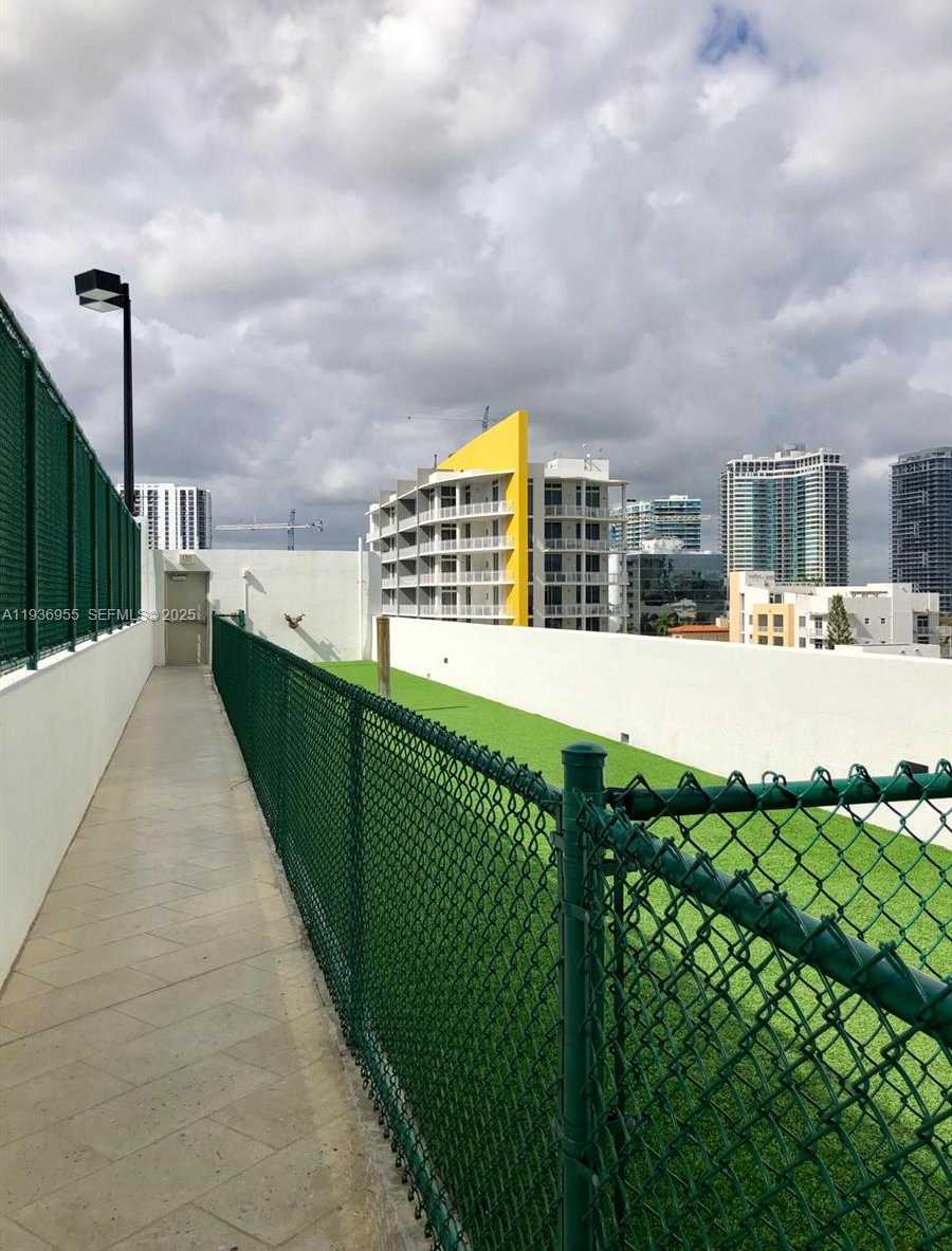 Small Image of 2900 NORTH EAST 7TH AVE #1402, Miami Number 81